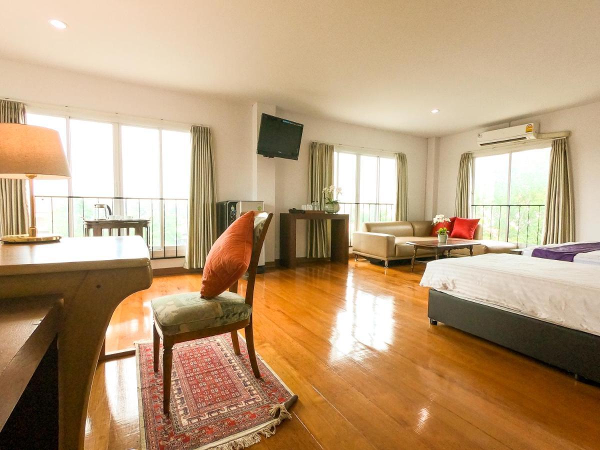 Hotela Boutique Resort Suphan Buri Bagian luar foto
