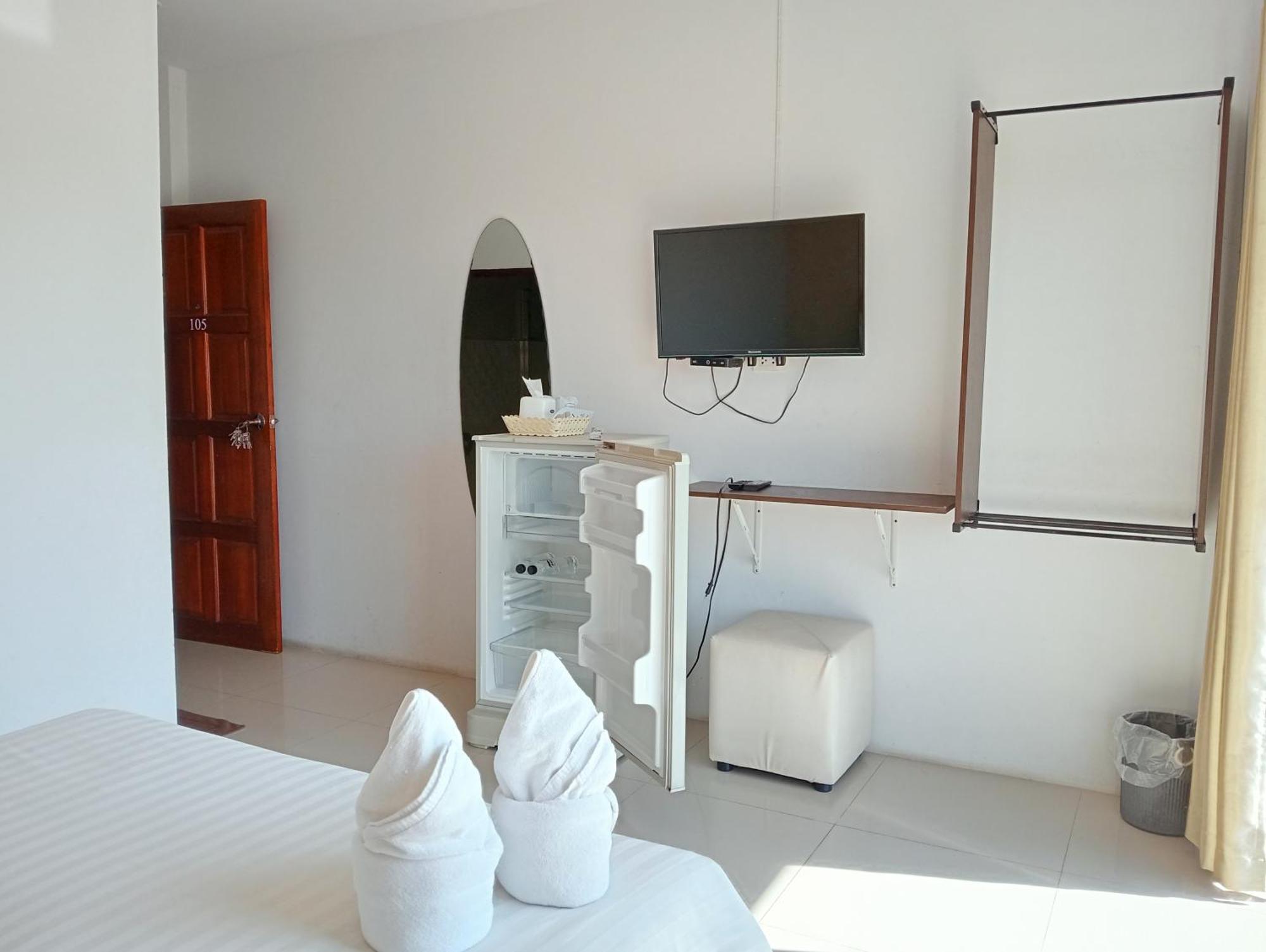Hotela Boutique Resort Suphan Buri Bagian luar foto