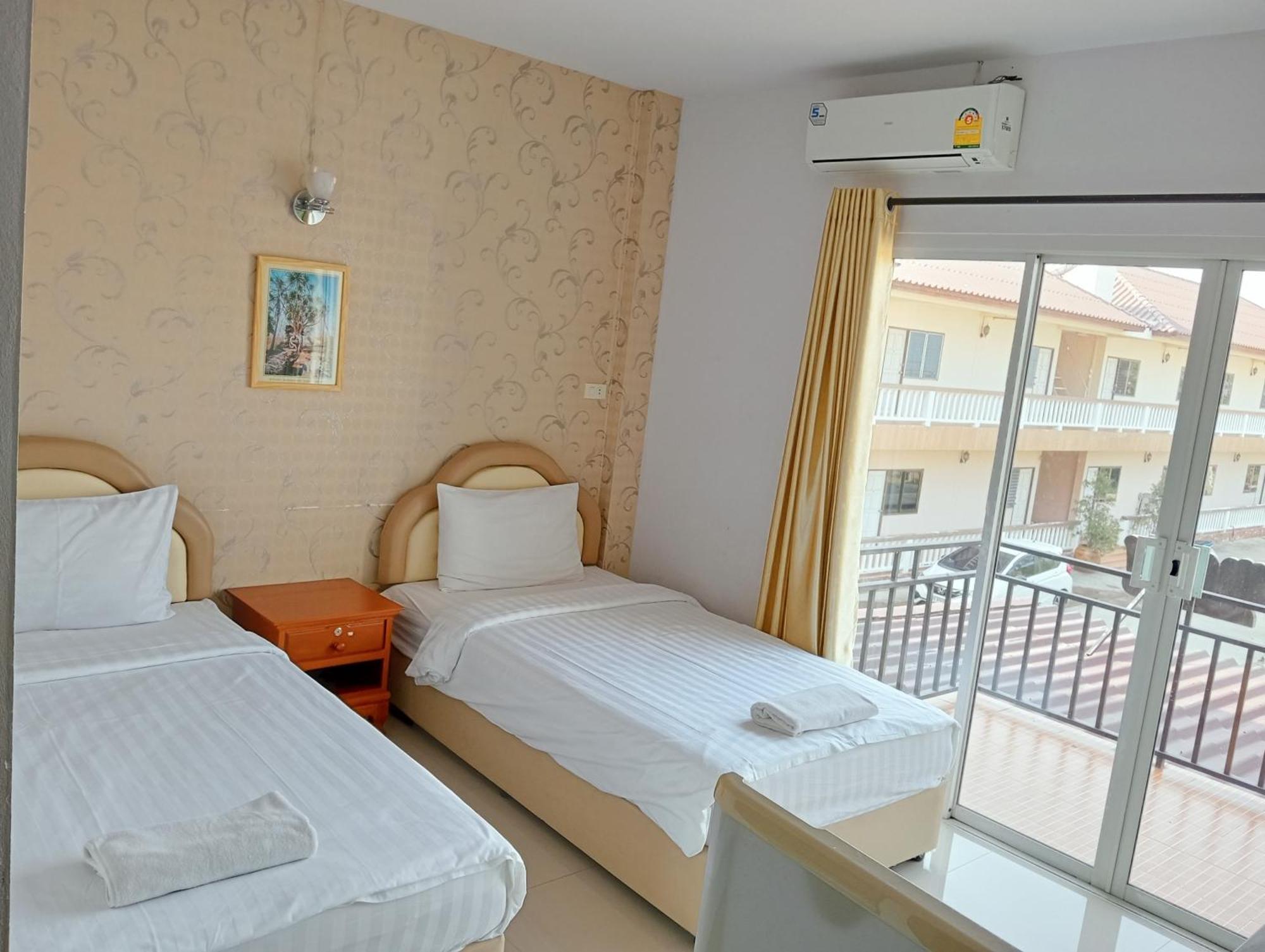 Hotela Boutique Resort Suphan Buri Bagian luar foto