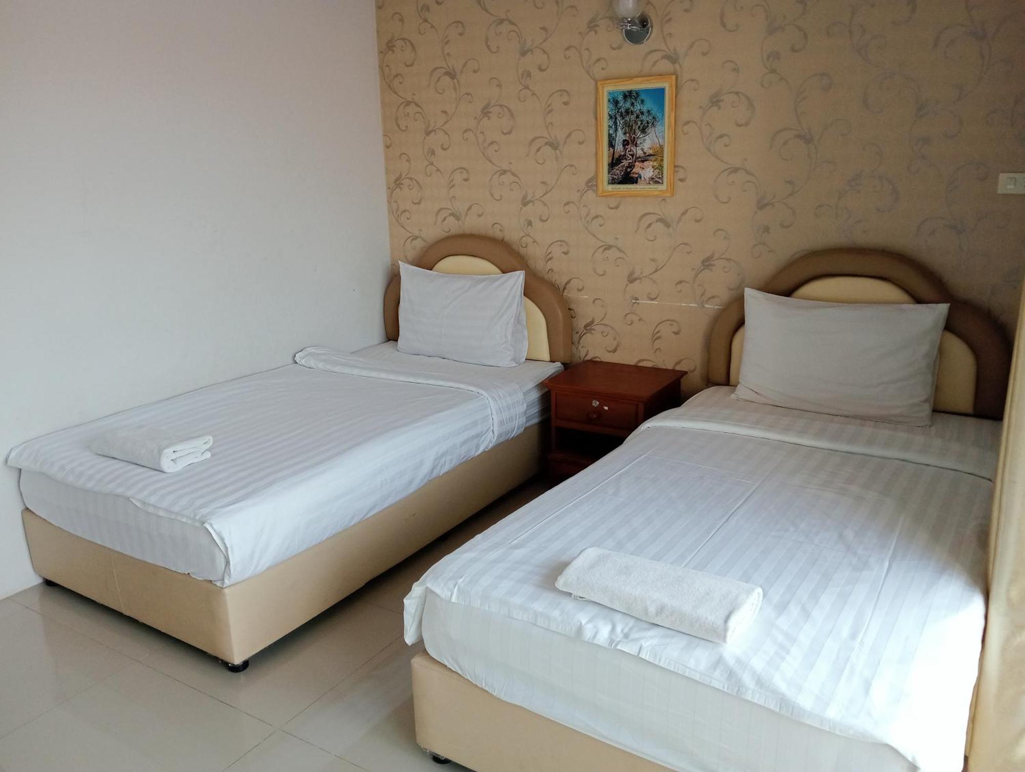 Hotela Boutique Resort Suphan Buri Bagian luar foto